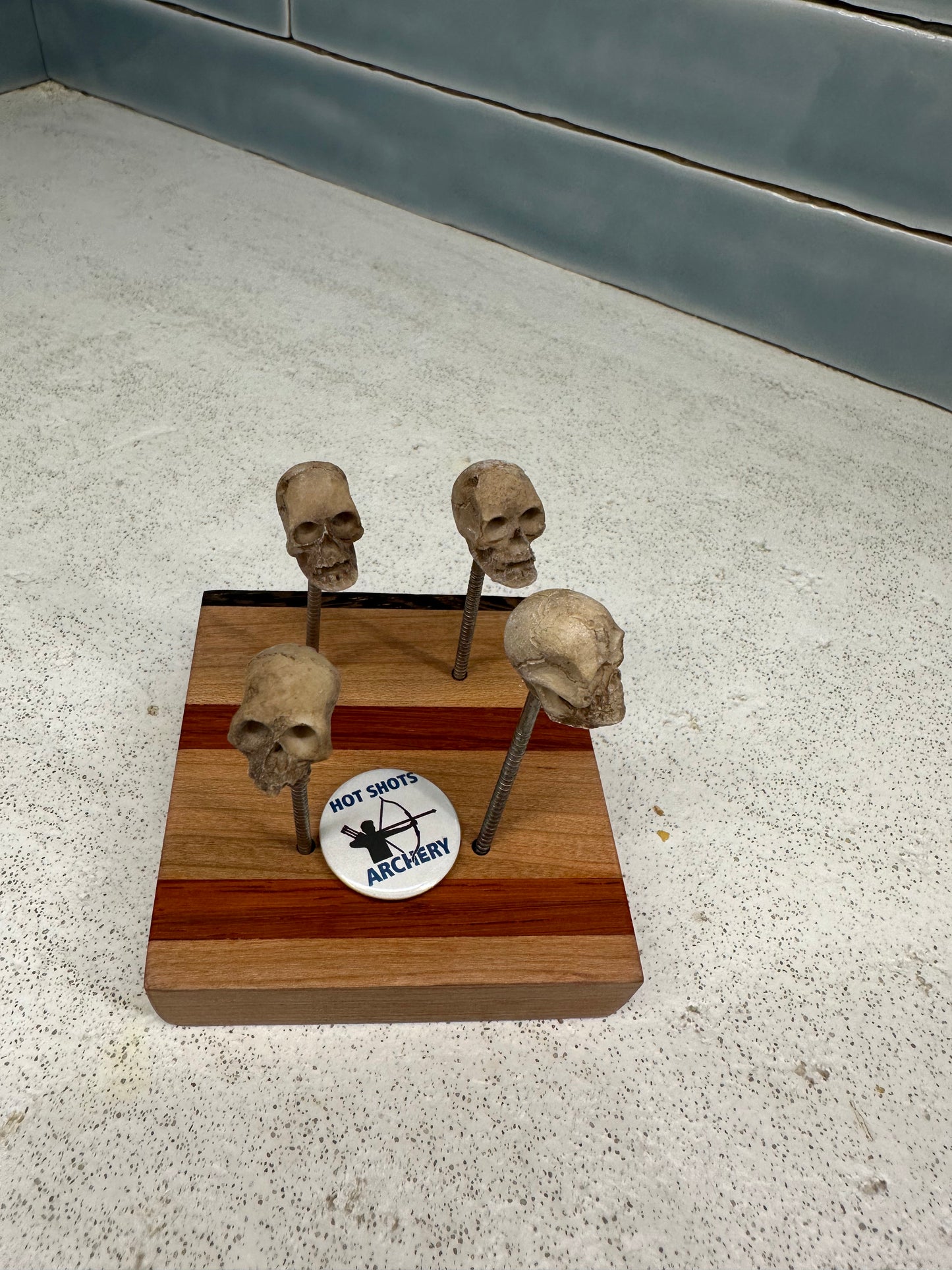 Skull Target Pin