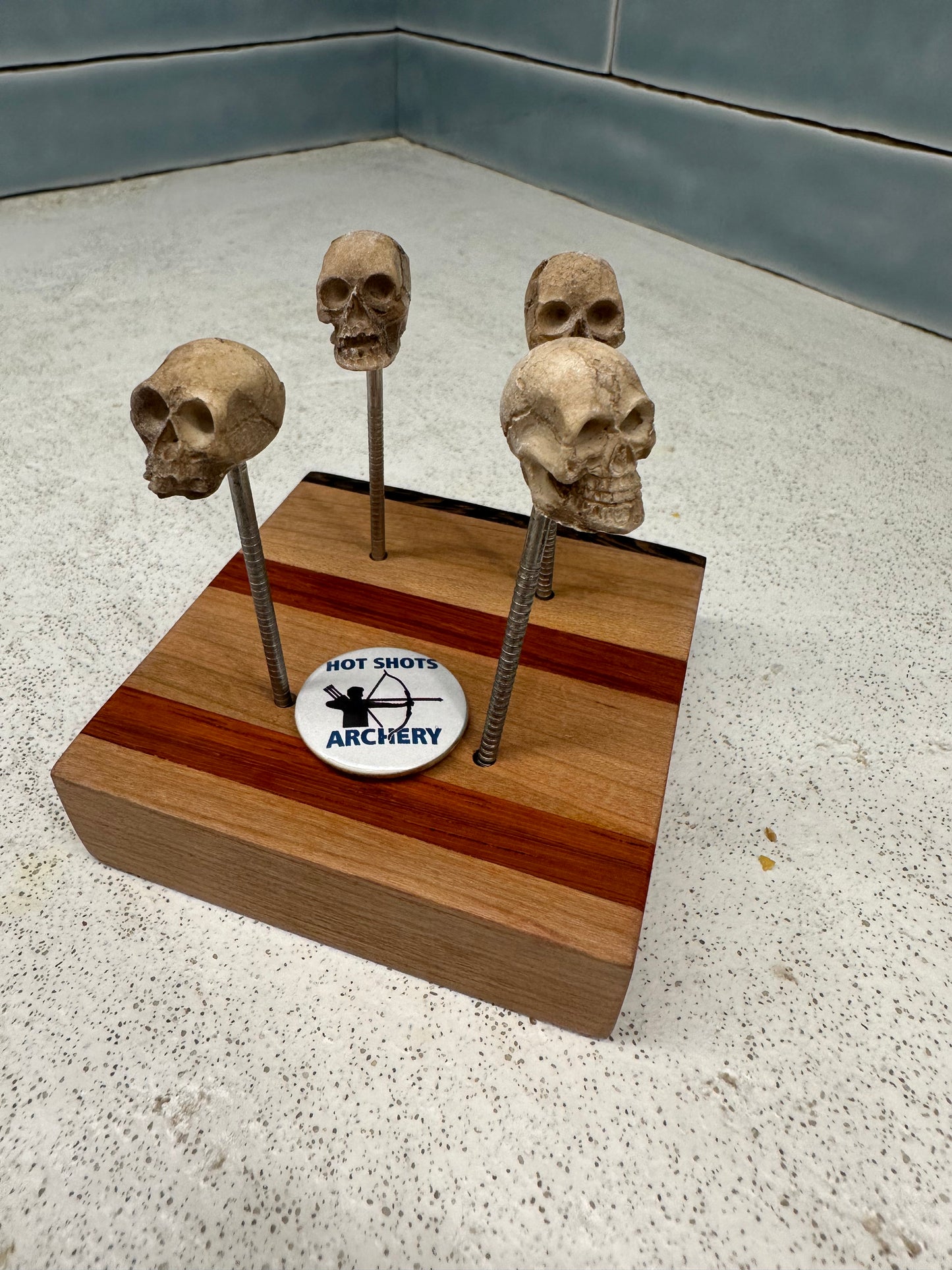 Skull Target Pin