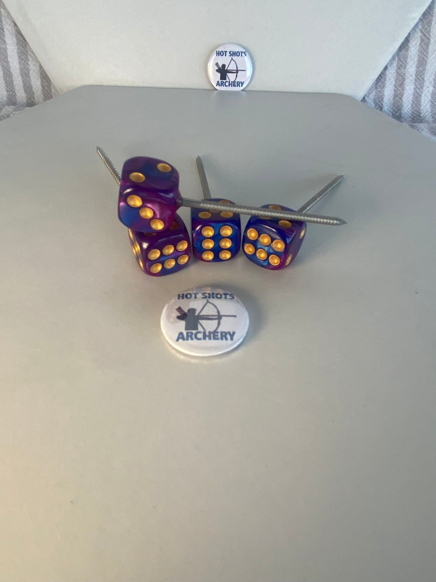 Blue & Purple Pearl Dice Target Pin