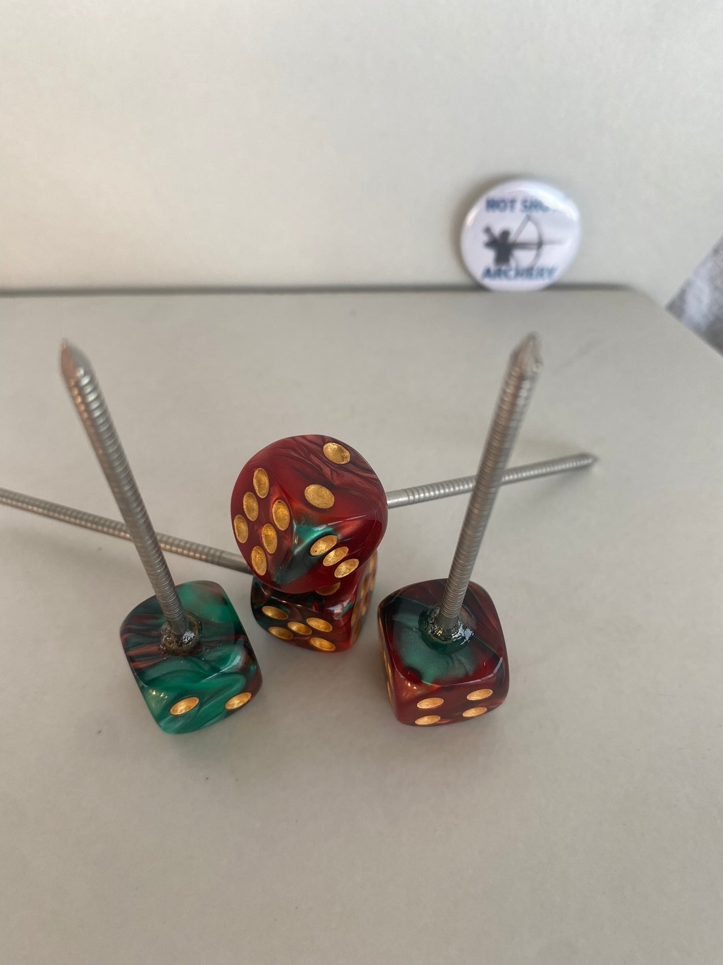 Red & Green Pearl Dice Target Pin