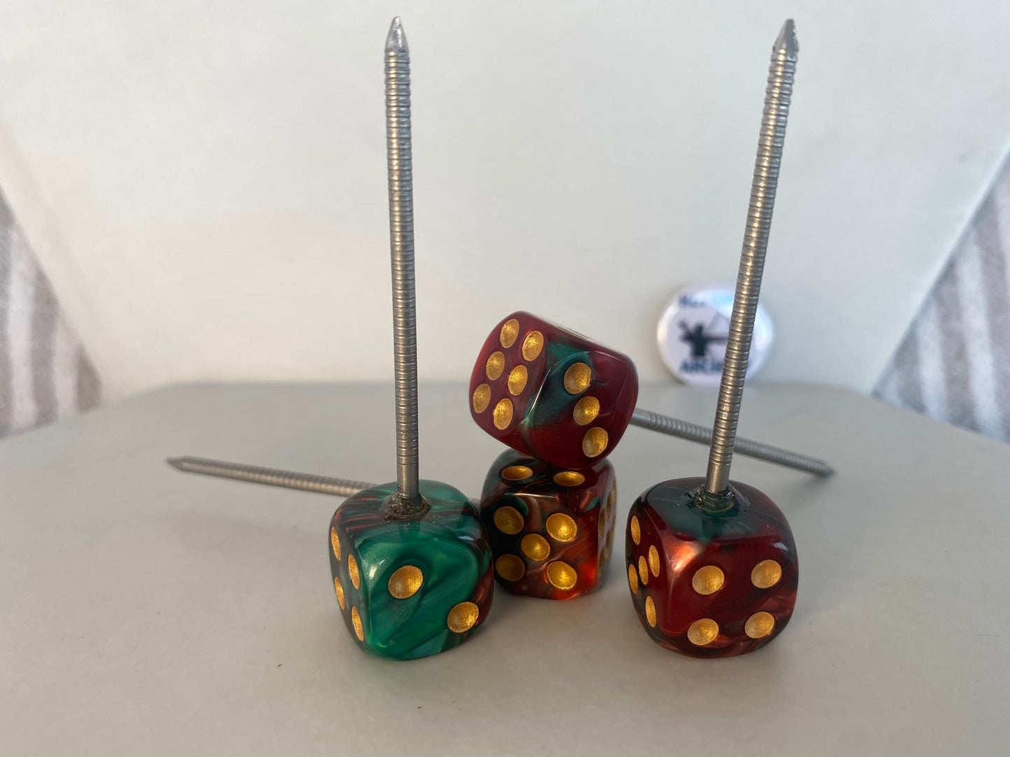 Red & Green Pearl Dice Target Pin