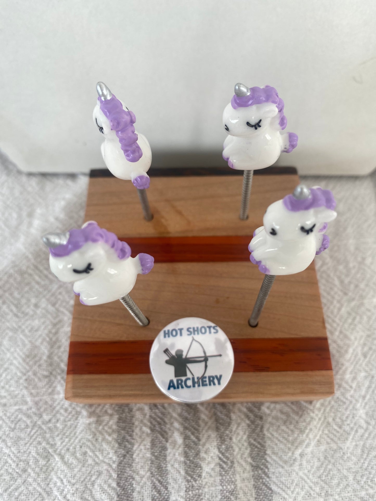 LILAC - Unicorn Target Pins