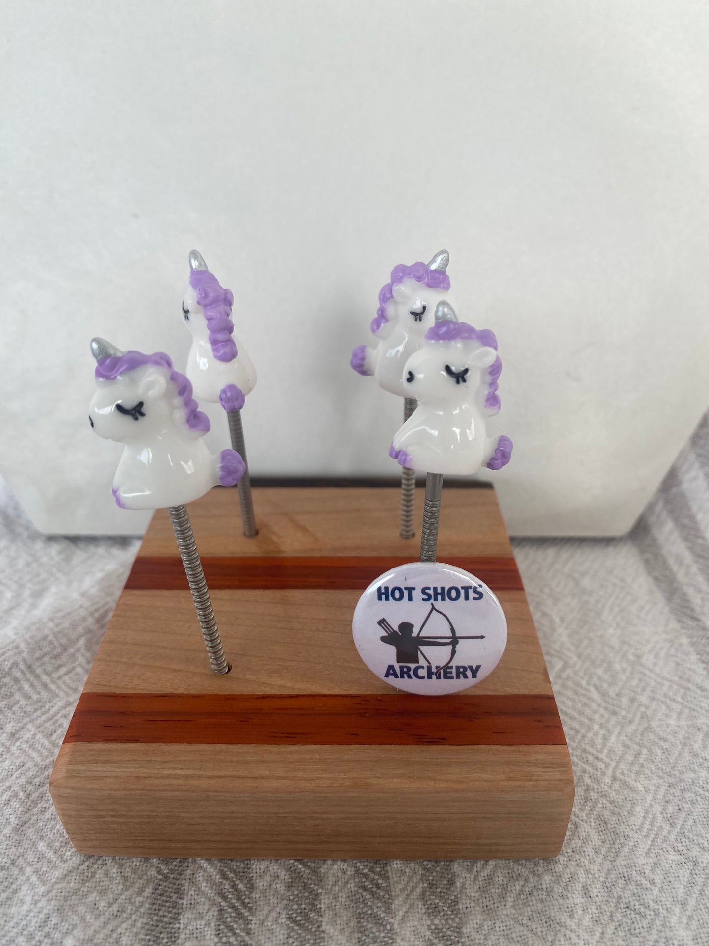 LILAC - Unicorn Target Pins